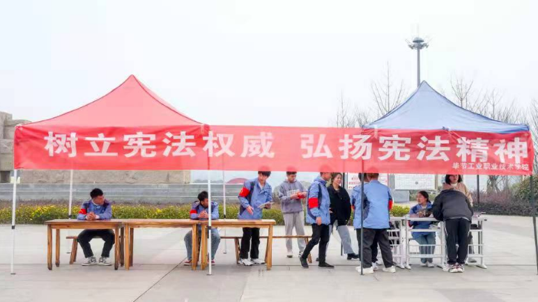 這些優(yōu)秀的育人案例，值得每一位輔導(dǎo)員（班主任）學(xué)習(xí)！