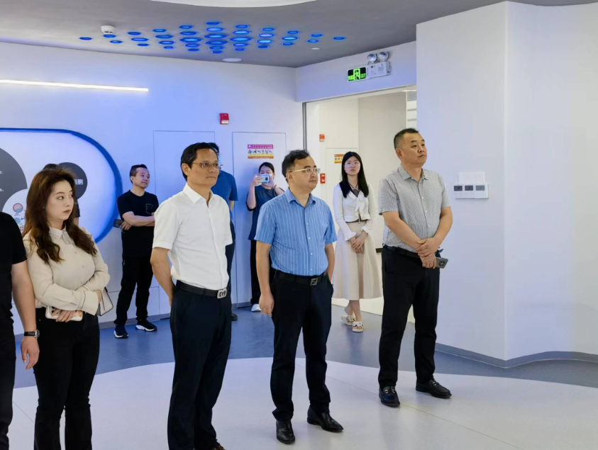 李涌、邱國援率隊到廣東省企業(yè)、院校考察學(xué)習(xí)